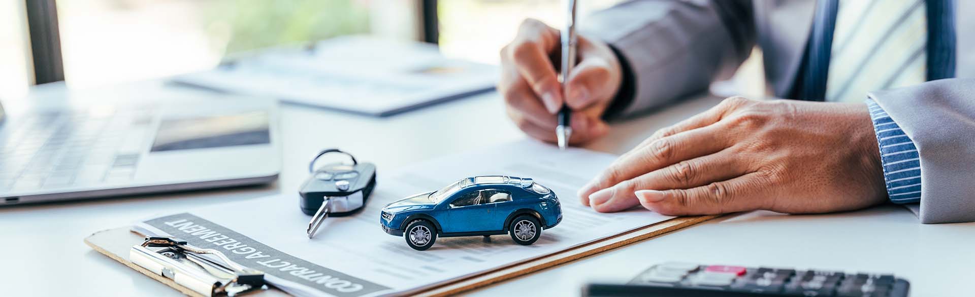 Cómo hacer la solicitud de cambio de titularidad del vehículo