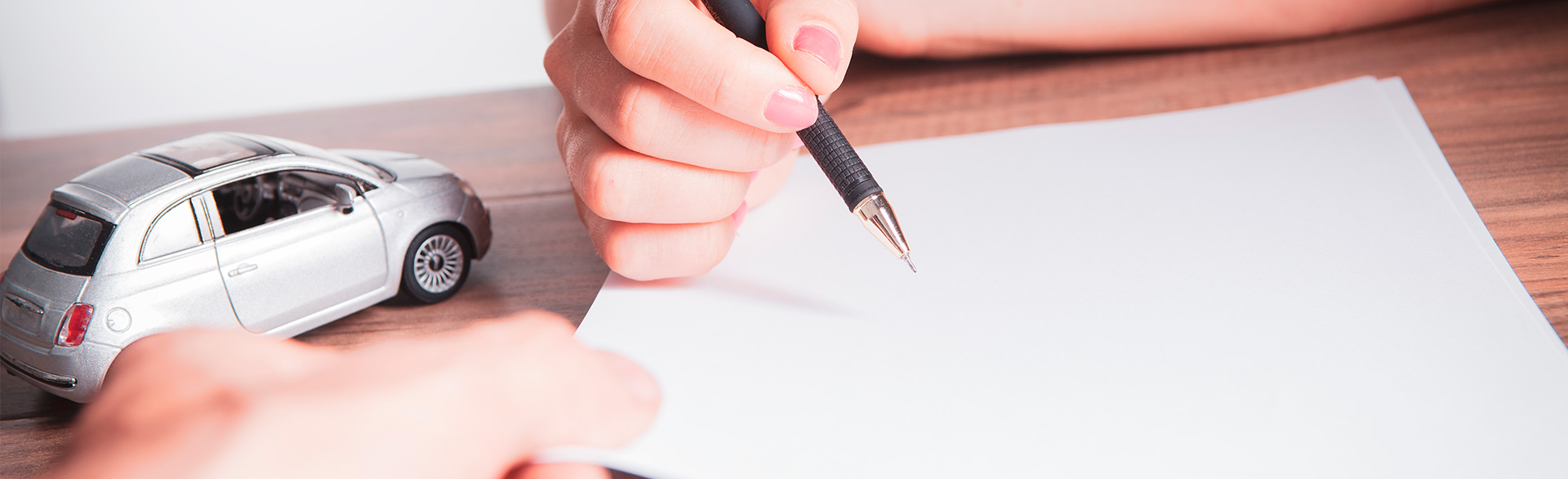 Tipos contratos compraventa coches y formas de pagarlo