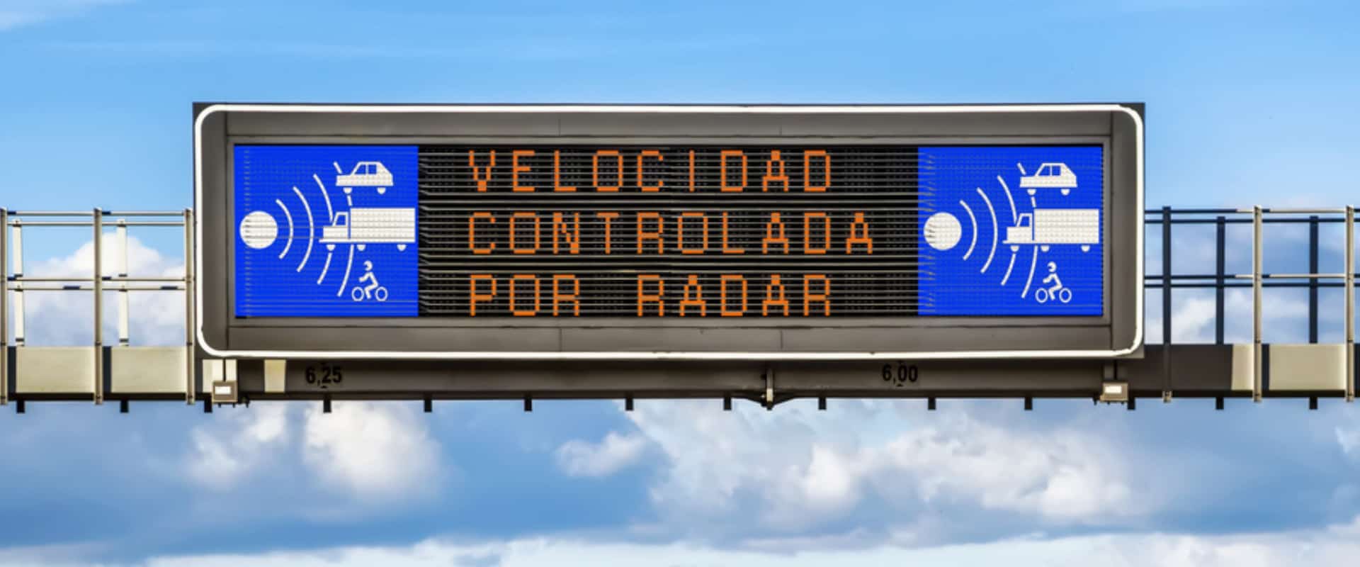 Radar Móvil: qué es, multas, detectores, margen de error